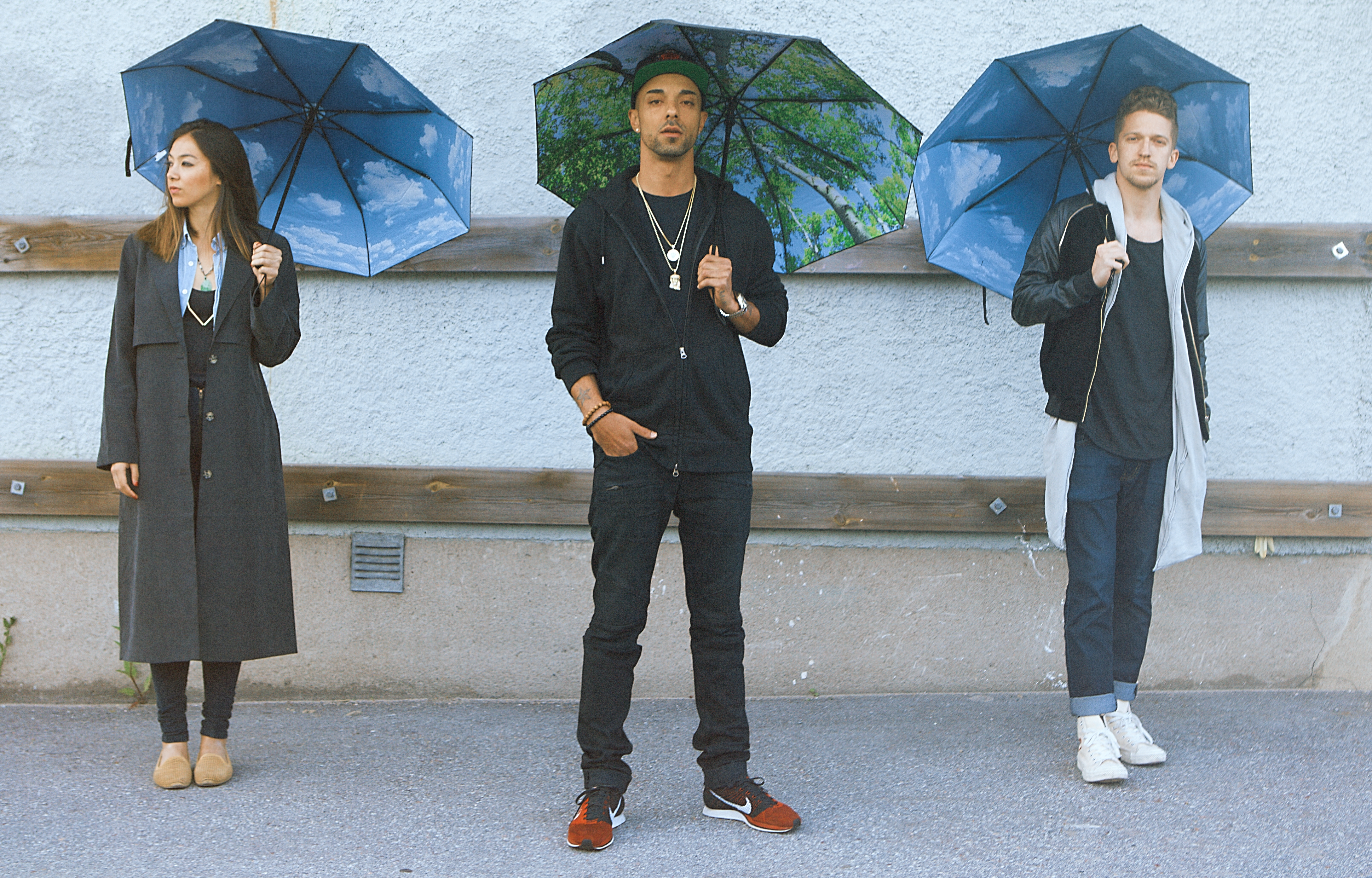 Forest Umbrella – Natural Elegance, Windproof & UPF50+.