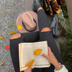 Höst Umbrella – Autumn Charm, Windproof & UPF50+ Protection.