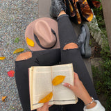 Höst Umbrella – Autumn Charm, Windproof & UPF50+ Protection.